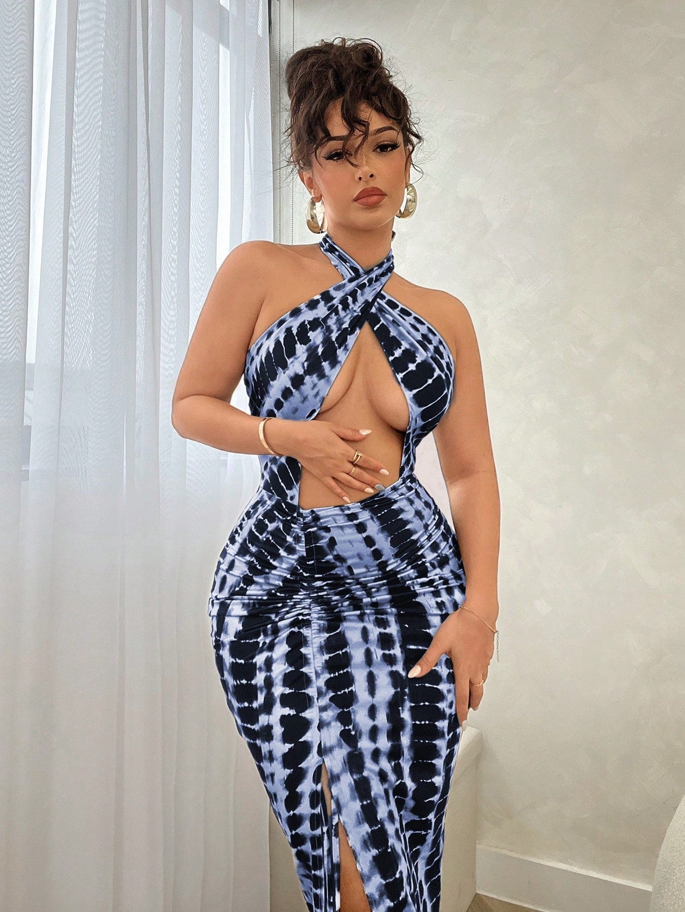 SXY Knitted Tie-Dye Striped Print Halter Neck Waist Hollowed-Out Ladies Sexy Dress