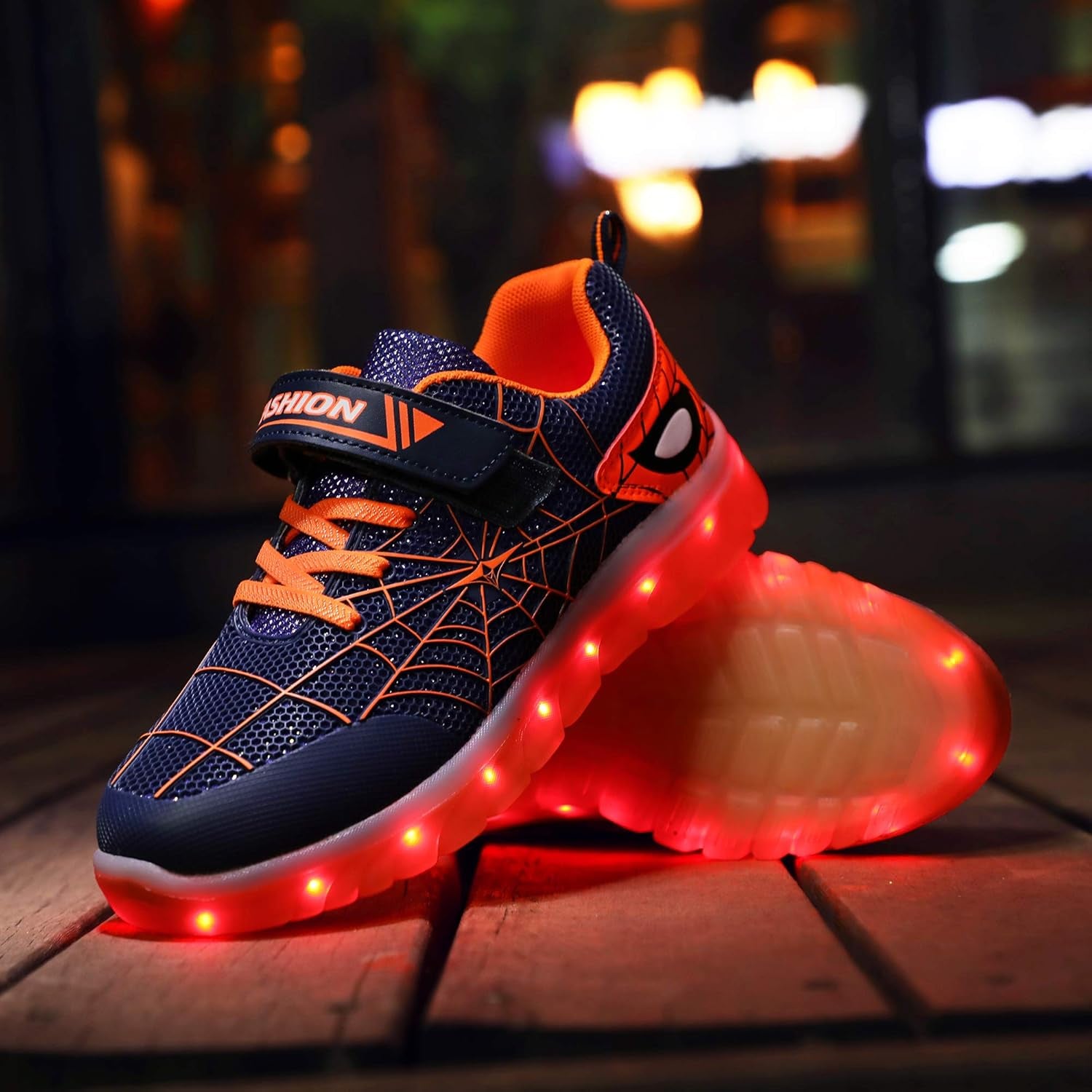 LED Zapatos Verano Ligero Transpirable Impermeable Bajo 7 Colores USB Carga Luminosas Parpadeo Deporte De Zapatillas Con Luces Los Mejores Regalos Para Niños Niñas Cumpleaños De Navidad